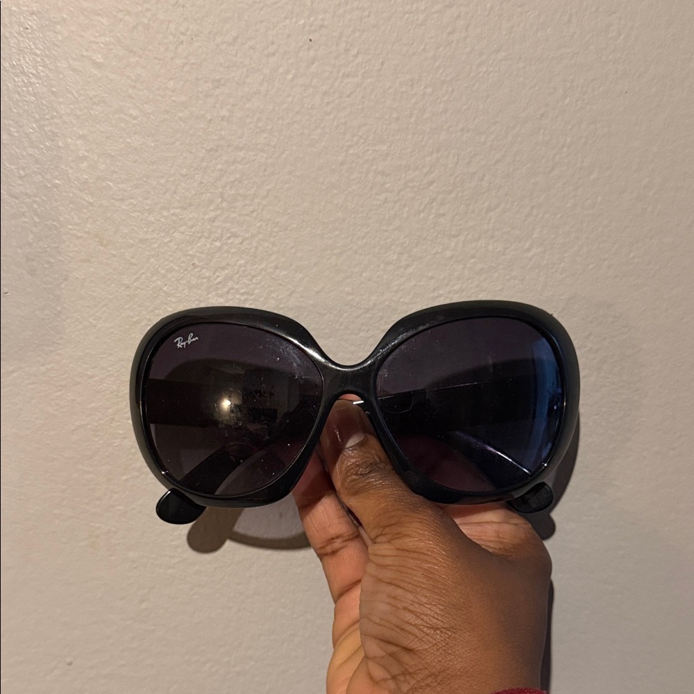 Ray-Ban Black Oversized Sunglasses